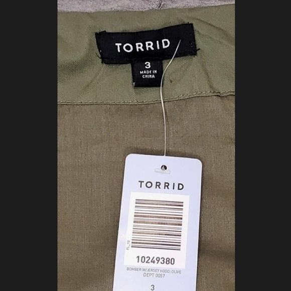 Torrid Hoodie Bomber Jacket, Olive Green & Gray, Size 3X - Picture 2 of 7
